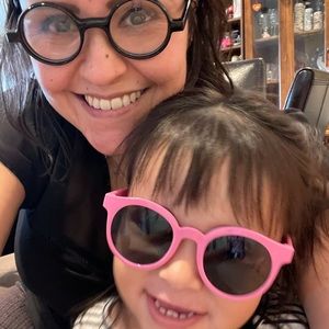 Meet your Posher, Laura